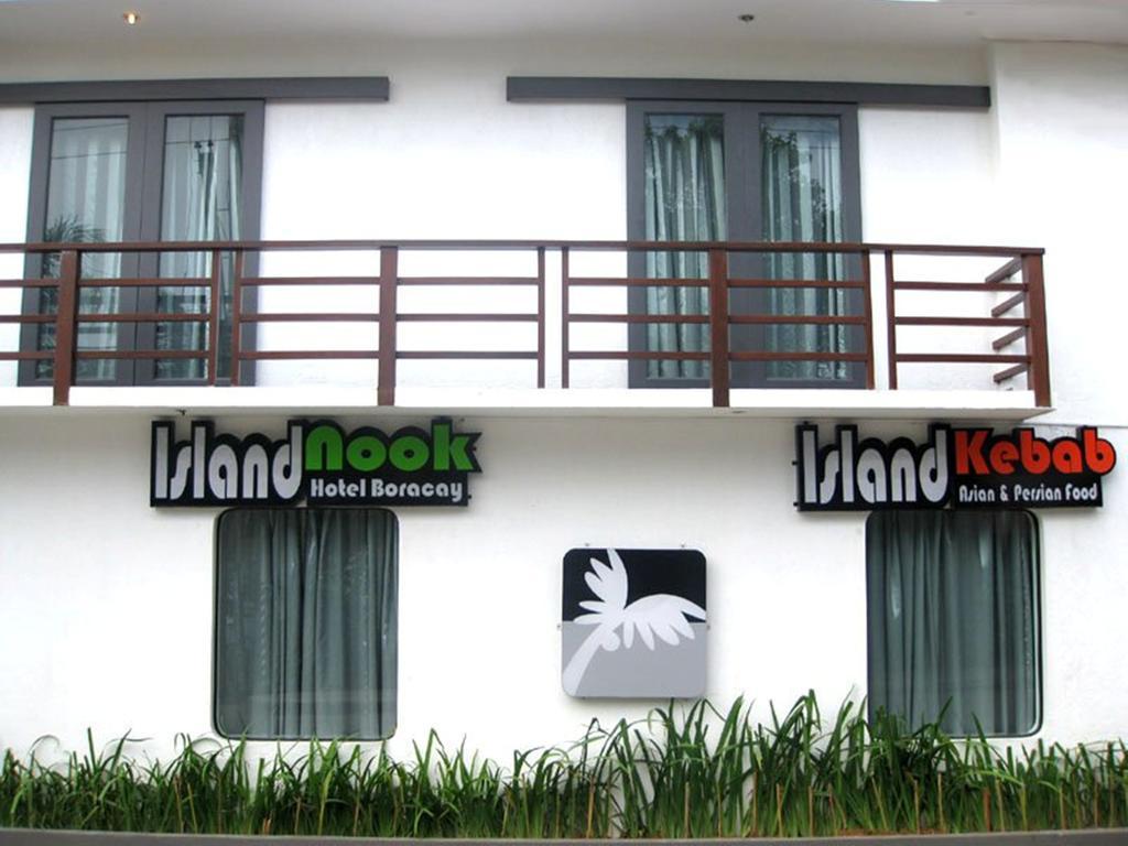 Island Nook Hotel Balabag  ภายนอก รูปภาพ